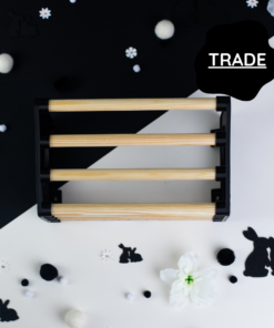 single cage mounted hay rack black trade