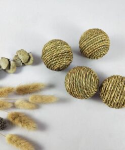 pet natural straw rope ball for hamsters, rabbits, and parrots